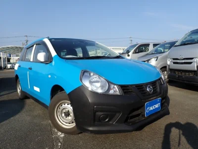 Nissan AD