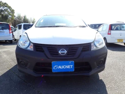 Nissan AD