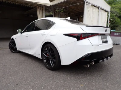 Lexus IS500