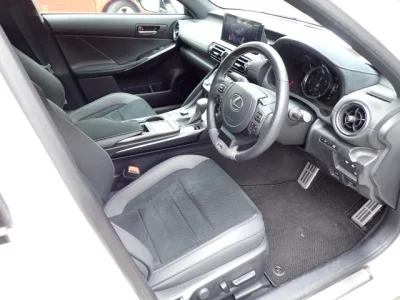 Lexus IS500