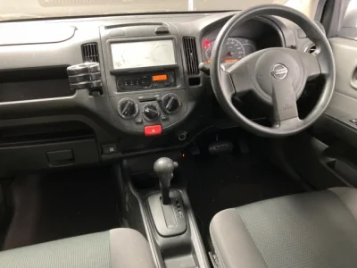 Nissan AD
