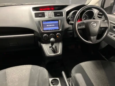 Nissan Lafesta