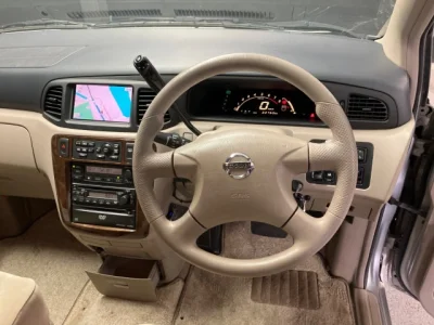 Nissan Liberty