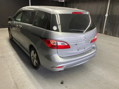 Nissan LAFESTA