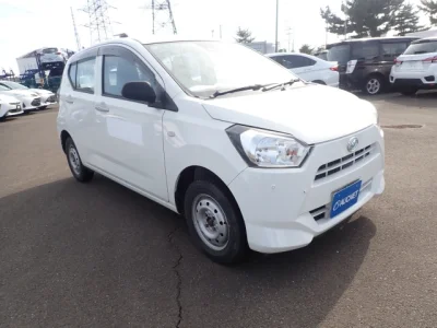 Daihatsu MIRA E S