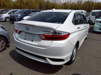 Honda GRACE