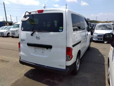 Nissan NV200