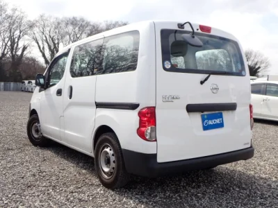 Nissan NV200