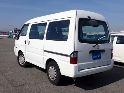 Mazda Bongo Van