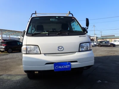 Mazda Bongo Van