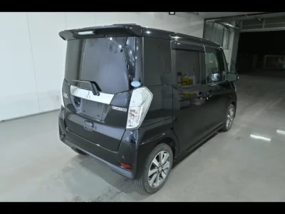 Mitsubishi eK X Space