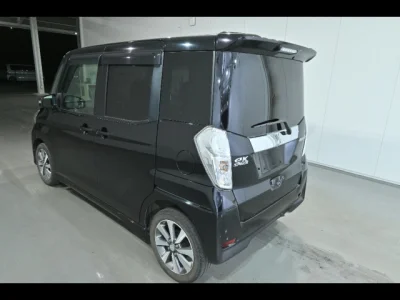 Mitsubishi eK X Space