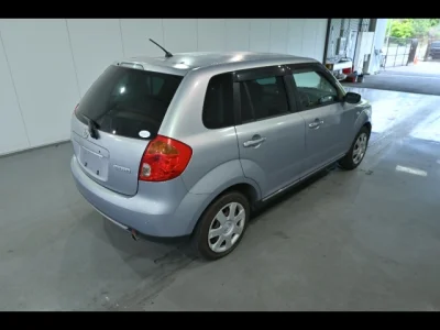 Mazda Verisa
