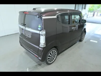 Honda N BOX SLASH
