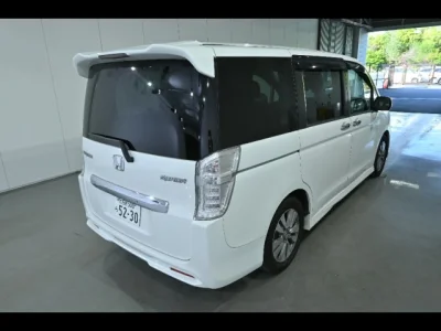 Honda STEP WAGON