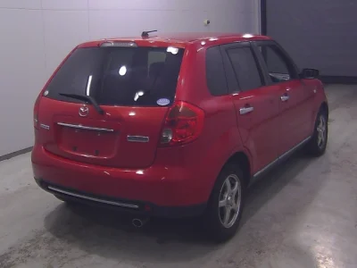 Mazda VERISA