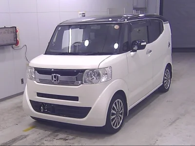 Honda N BOX SLASH