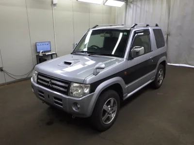 Mitsubishi Pajero Mini