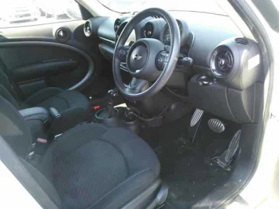 MINI Crossover