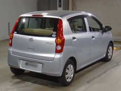 Daihatsu Mira