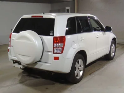 Suzuki Escudo
