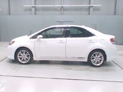 Lexus HS250h