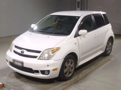 Toyota IST