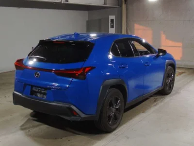 Lexus UX250h