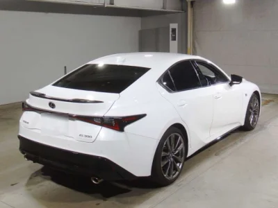 Lexus IS300