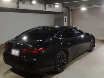 Lexus LS500h