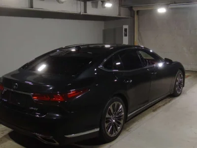 Lexus LS500