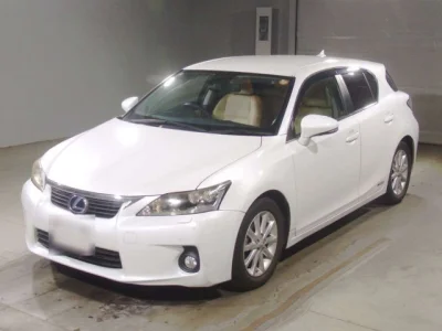 Lexus CT200h