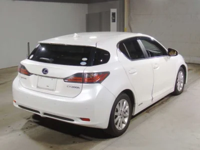 Lexus CT200h
