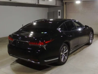 Lexus LS500h