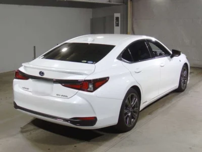 Lexus ES300h