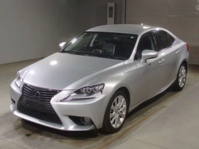 Lexus IS300h
