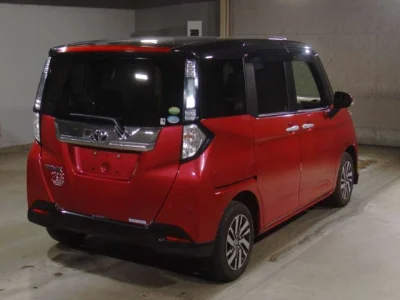 Toyota TANK