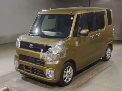 Toyota Pixis Mega