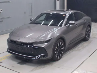 Toyota CROWN CROSSOVER