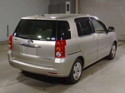 Toyota Raum