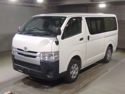 Toyota HiAce Van