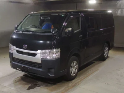 Toyota HiAce Van