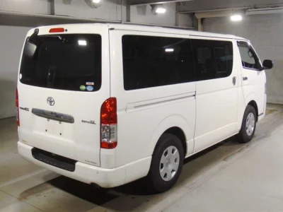 Toyota RegiusAce