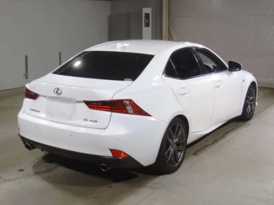 Lexus IS350