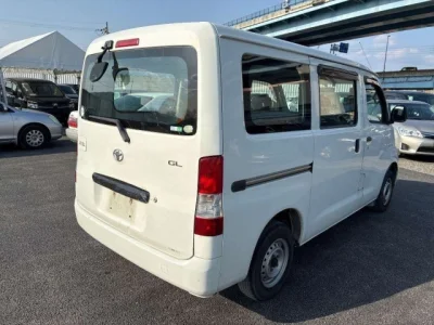 Toyota LiteAce Van