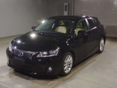 Lexus CT200h