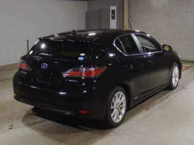 Lexus CT200h