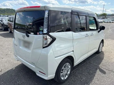Toyota Tank