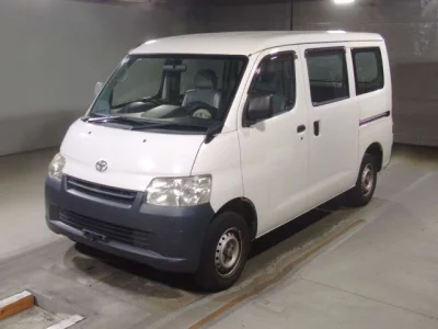 Toyota LiteAce Van