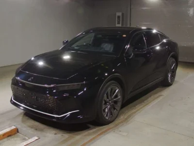Toyota CROWN CROSSOVER